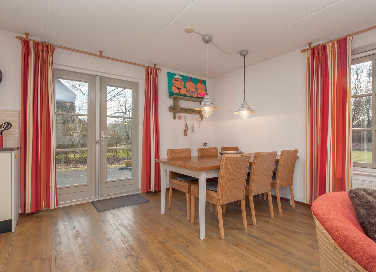 Roompot Buitenplaats De Hildenberg Appelscha Room photo